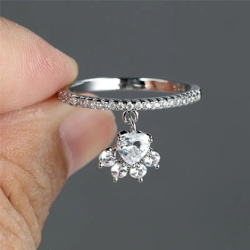 Bague vintage avec patte de chat et pierre en forme de cœur – dorée et argentée