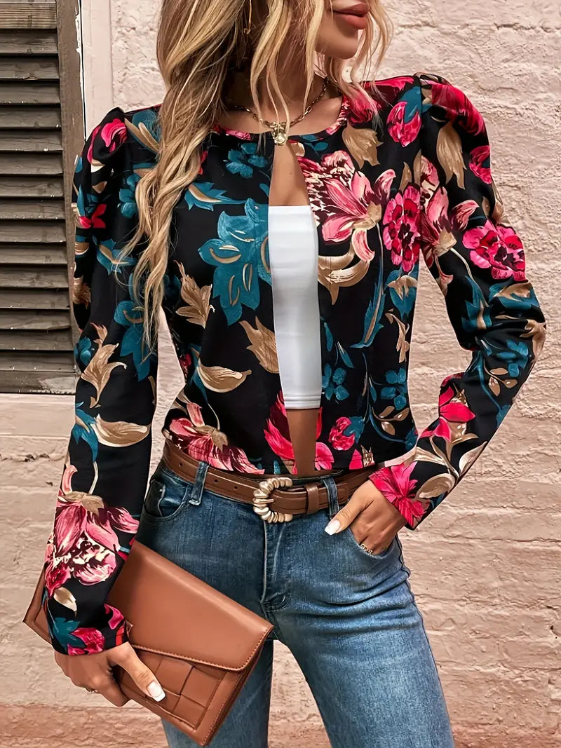 - Chaqueta con estampado floral y parte delantera abierta