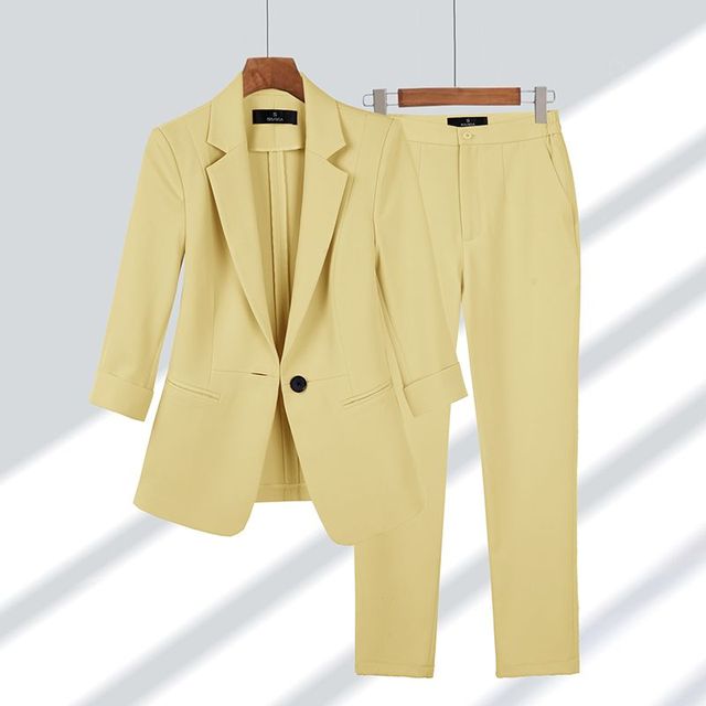 Chloe - blazer y pantalones