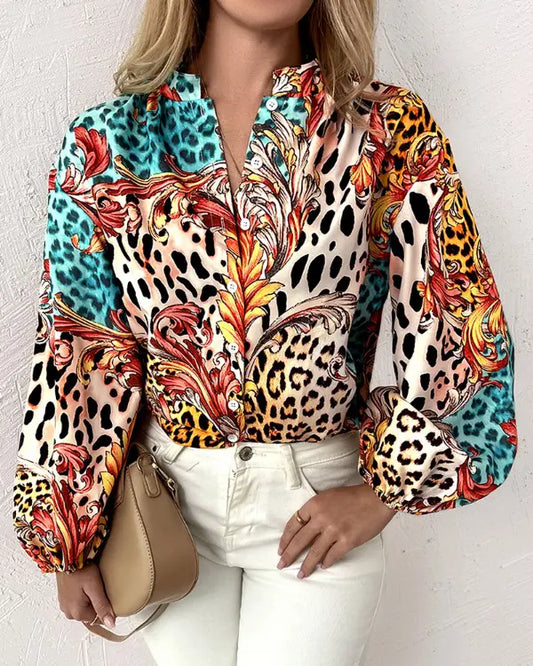 Blusa de leopardo con botones