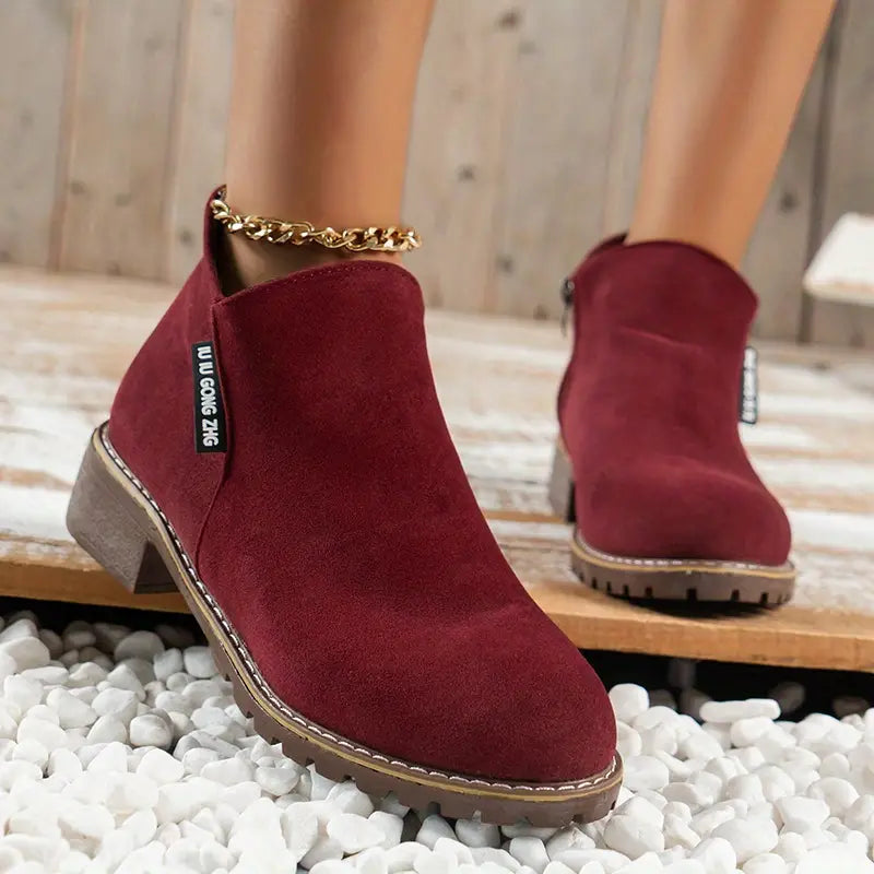 Botas versátiles de piel con fondo plano