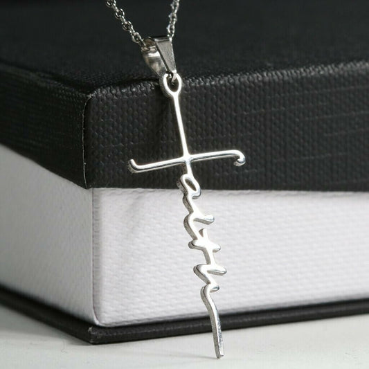 Colgante Faith con cadena