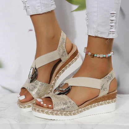 Sandalias Lanette | Tacones de cuña ortopédicos con tiras elásticas y detalles metálicos