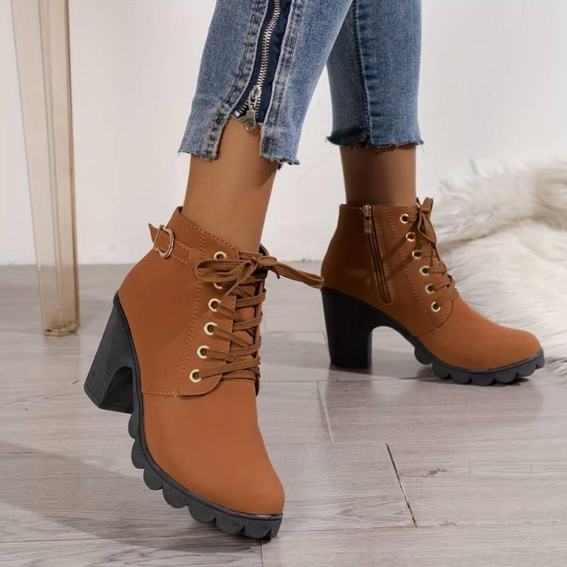 Malene Boots | Botas casuales con cremallera y tacones